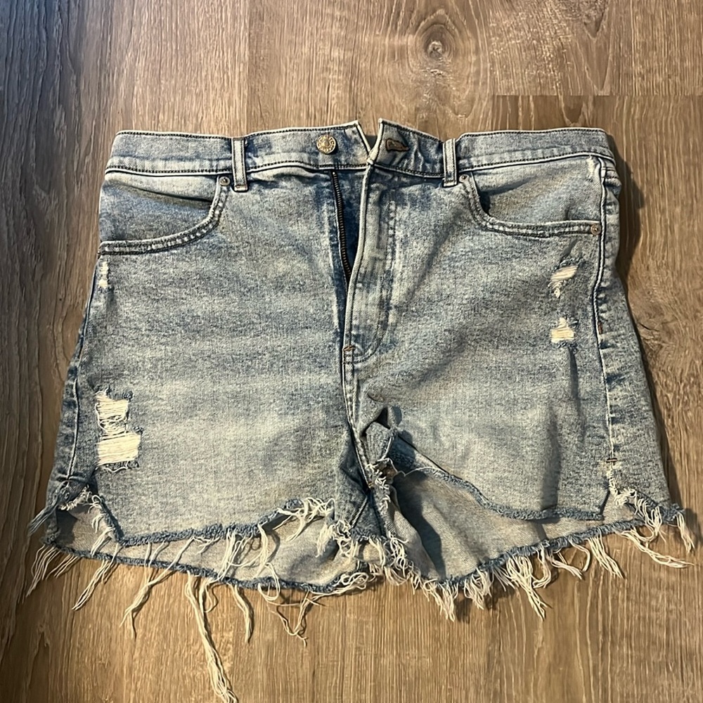 Express size 12 frayed jean shorts
